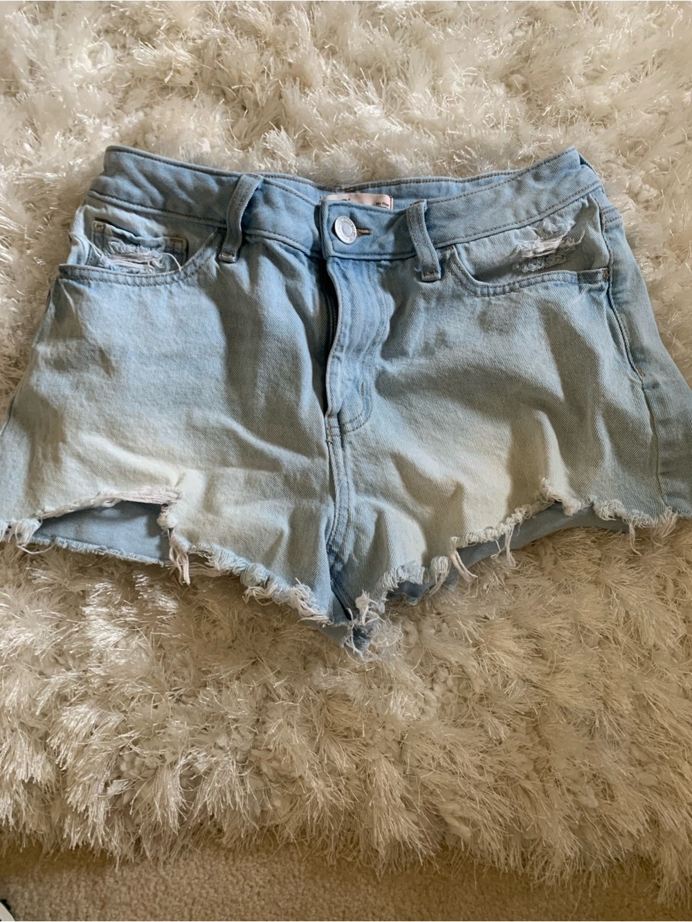 SO Light Blue Denim Distressed Women’s Shorts size 5 I think see measurements